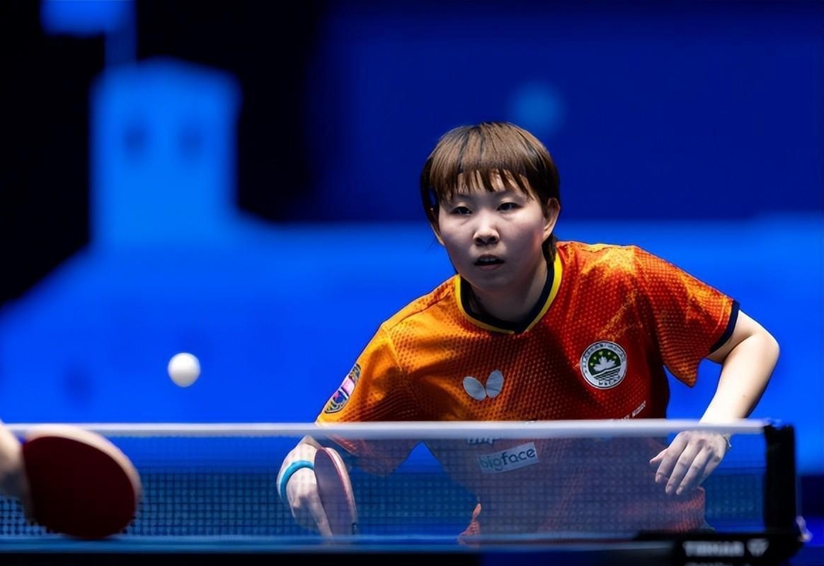 在高强度竞 在高强度竞